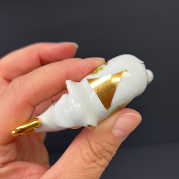 Vintage “Limoges France” hand decorated porcelain miniature elephant figurine - Picture 3 of 7